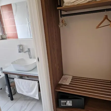 Le 2 Gravine Pensjonat Matera