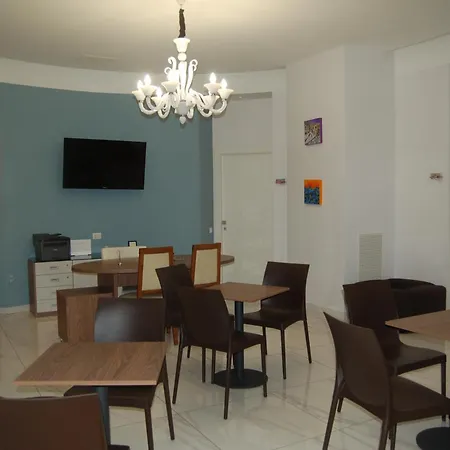 Pensjonat Le 2 Gravine 3*