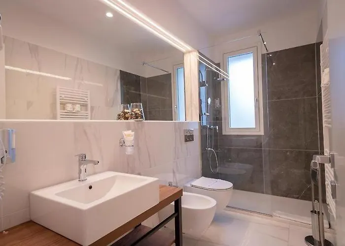 Gasthuis Le 2 Gravine Matera